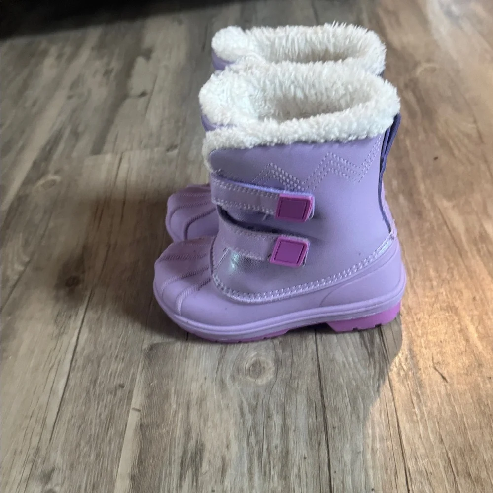 Cat & Jack Lilac Purple Kids Snow Boots with White Faux Fur